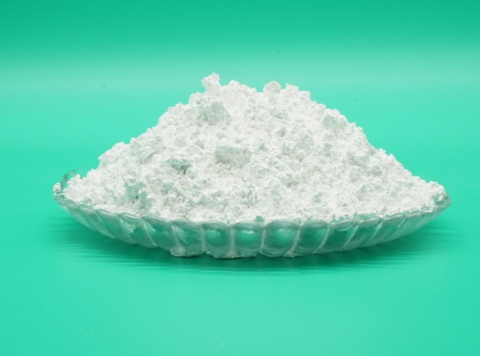 白刚玉微粉的生产工艺与技术突破